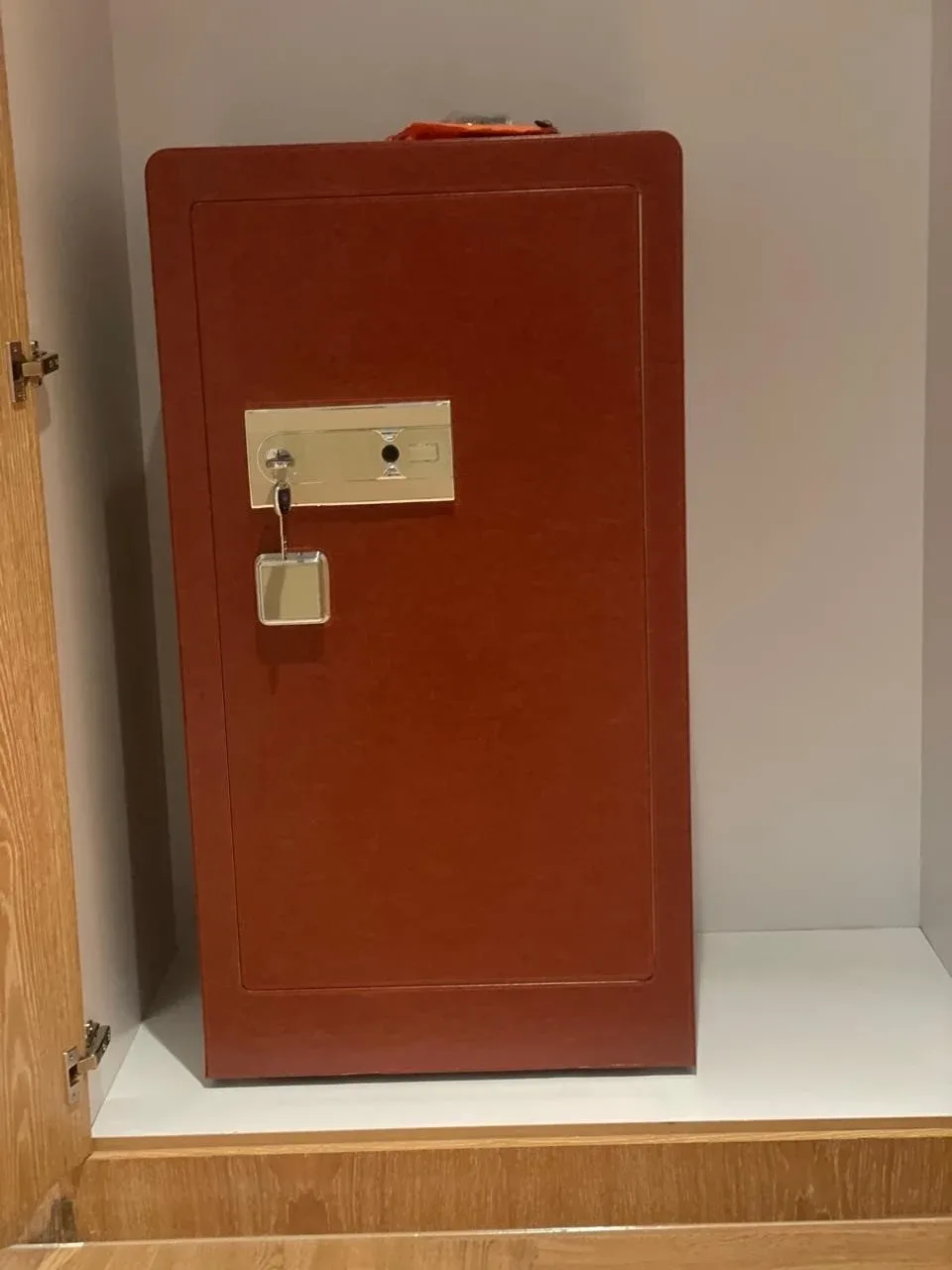 Red & Emerald Green luxury jewellery safe with 10 drawers